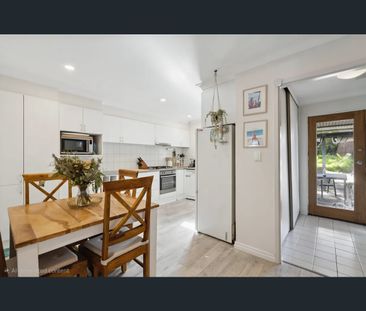 22B Trusmore Crescent, Craigie, WA 6025 - Photo 1
