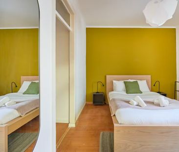 Rua de São Bento, Lisbon, Lisbon 1200 - Photo 1