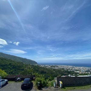 Location Appartement 2 pièces 46m² ST DENIS 97400 - Photo 2