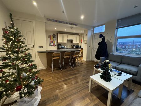 Royal Park Grove, Hyde Park, LS6 1HQ, Leeds - Photo 3