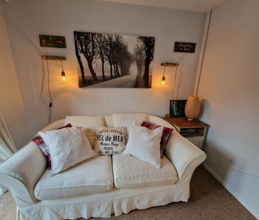 Oaktree Avenue, SA2 8LL, Sketty - Photo 3