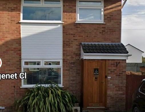 3 bedroom semi-detached house to rent - Photo 1