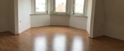 Mehr Raum zum Wohlfühlen - 3-Zimmer mit 90 qm im Dachgeschoss - Photo 1