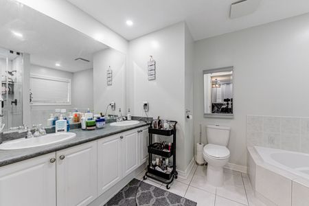 For Lease - 32 Amanda Avenue, Whitby, Ontario - Photo 5