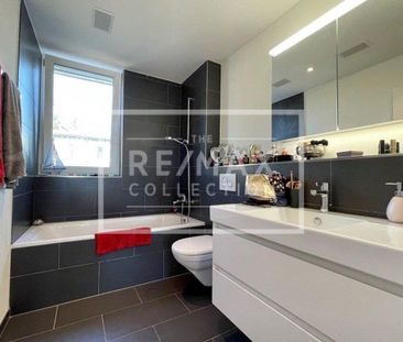 Modern, light-flooded and quiet 3.5-room penthouse apartment with l... - Foto 1