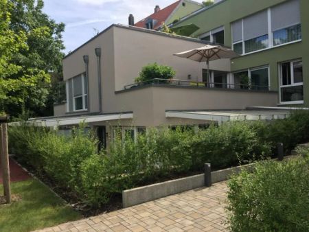 Tolle Terrassenwohnung direkt an den Pegnitzwiesen - 3 Zimmer - 2 Bäder - Einbauküche - KfZ-Stellplatz - Photo 5