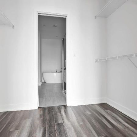 1 CH - 1 SDB - Gatineau - $1,720 /mo - Photo 3