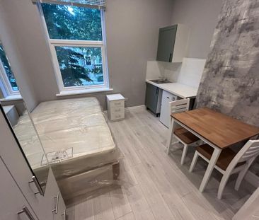 Studio Flat, Amhurst Road, E8 - Photo 3