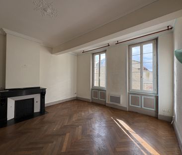 Location Appartement 2 pièces 62m² CASTELNAUDARY 11400 - Photo 2