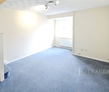 2 bedroom house to rent Twigden Court, Mount Pleasant Road, Luton, LU3 - Photo 3