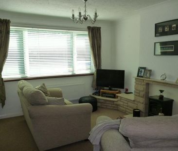 2 bedroom terraced house to rent - Photo 4