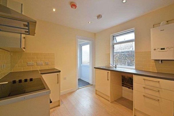 Rock Road, Sittingbourne, ME10 - Photo 1