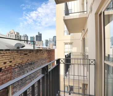 305/2-9 Finlay Place, Carlton VIC 3053 - Studio For Rent | Domain - Photo 1