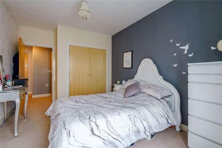 Highfield Close, London, SE13 - Photo 4