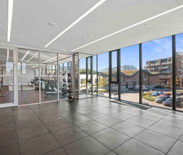 For Lease - 220 Missinnihe Way, Mississauga, Ontario - Photo 1