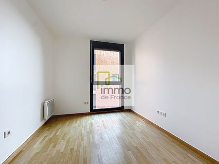Location Appartement 4 pièces 80m² - Photo 4