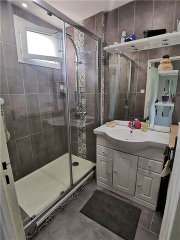 Location Appartement 4 pièces 67m² ST MARCELLIN 38160 - Photo 5