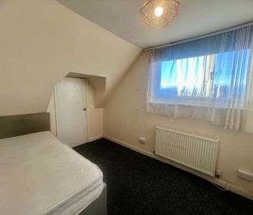 Algitha Road, Skegness - Photo 2