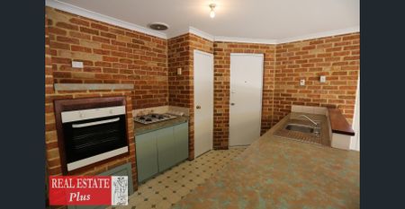 High Wycombe 3-Bedroom Home for Rent - Photo 3