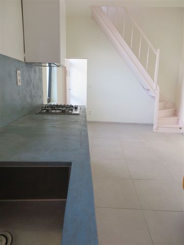 Knusse 1-slaapkamerwoning met terras in Gen - Photo 4