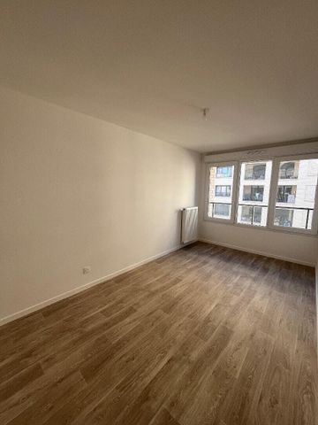 location Appartement T4 DE 75.9m² À BOBIGNY - Photo 5