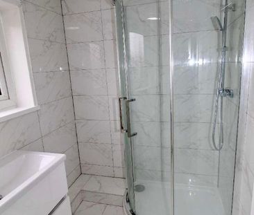 Corn Mill Close, Rochdale, OL12 - Photo 6