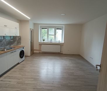 Pronájem bytu 2+kk 41 m² - Photo 1