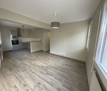 A LOUER - Bourges - T3 Quartier Nation de 53.97m² en excellent état - Photo 1