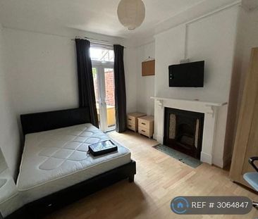 5 bedroom terraced house to rent - Photo 5