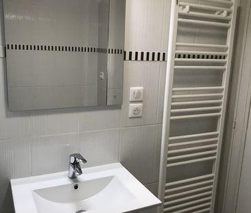 Location Appartement 4 pièces 129m² BORDEAUX 33000 - Photo 5