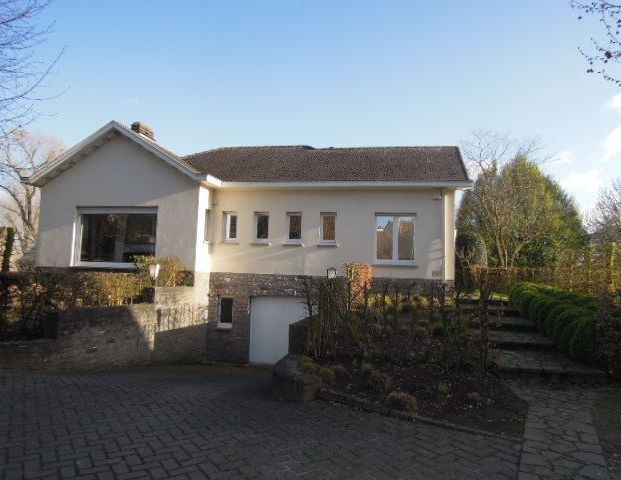 Huis te huur in Moorsele voor € 950 met 2 slaapkamers - Photo 1