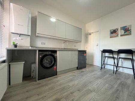 1 bedroom terraced house to rent - Photo 2