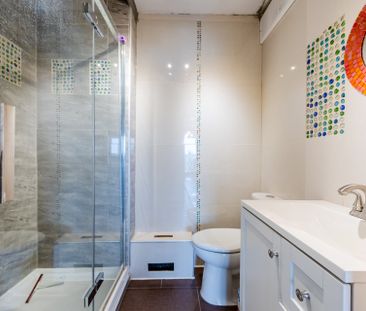 Appartement - 605-2450 Ch. Athlone - Photo 2