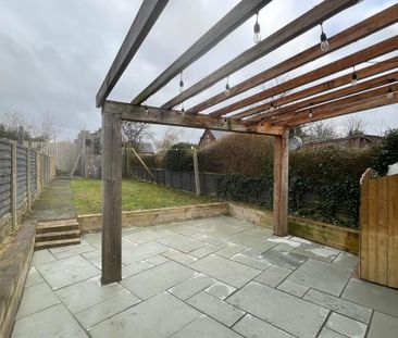 3 bedroom terraced house to rent - Photo 4