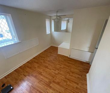 2 bedroom semi-detached house to rent - Photo 2