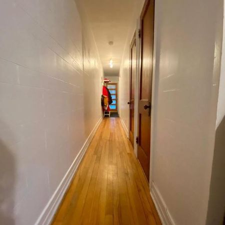 4 1/2 - Montréal (La Petite-Patrie) - 1 495 $/mois - Photo 3