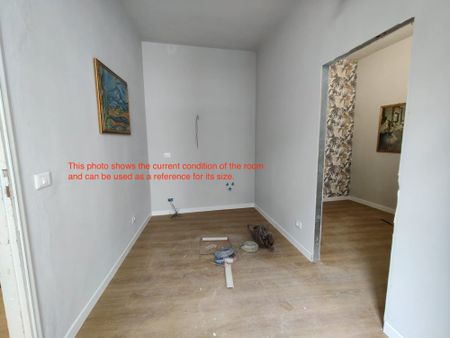 Private Room with Window Facing the Street –Viale Gramsci - Photo 3