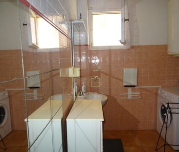 Studio 27 m² - 1 pièce - Hyères (83400) - Photo 4
