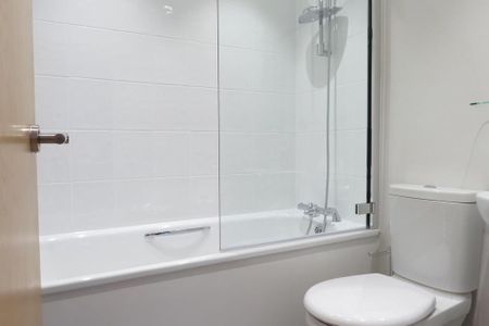 3 bedroom maisonette to rent - Photo 3