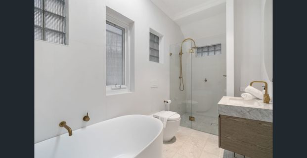 3/30 Yarranabbe Road, Darling Point, NSW 2027 - Photo 1