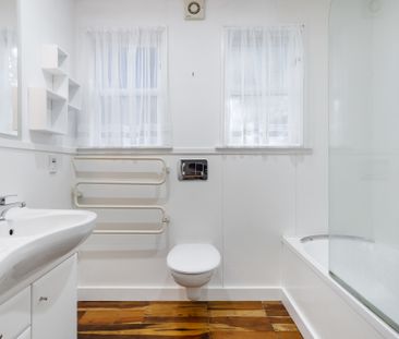 Meadowbank Perfection - Sunny Home on Large Section - Photo 6