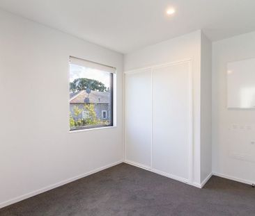 3 bedroom, 2 bathroom townhouse on Opawa Road - Photo 5