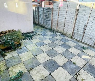 Wellington Road, Tipton, DY4 8RS - Photo 4