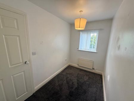 3 bedroom property to rent - Photo 3