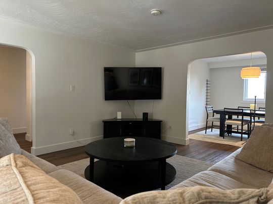 For Lease - 15 Hildegard Drive, Hamilton, Ontario - Photo 1