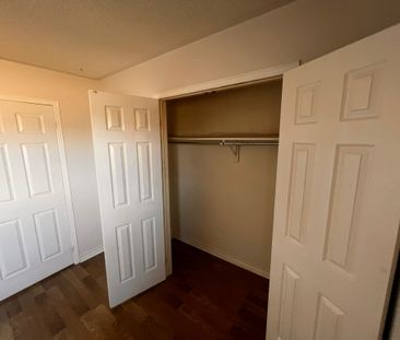 For Lease - 641 Walpole Crescent Unit# Main & 2nd, Newmarket, Ontario - Photo 6