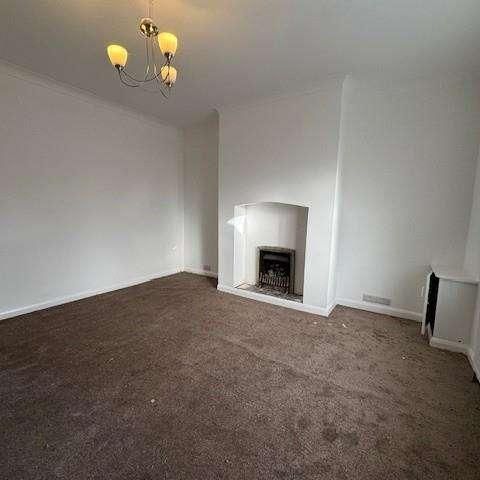 St. Annes Drive, Denton, Manchester, M34 - Photo 1