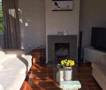 Charming 3-Bedroom Weatherboard Home in Ellerslie - Photo 1