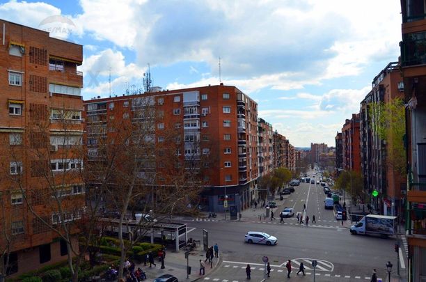2 room luxury Flat for rent in Madrid, Spain - Photo 1