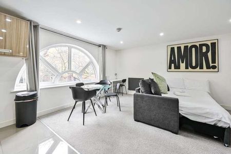 Middleton Drive, Rotherhithe, SE16 - Photo 2